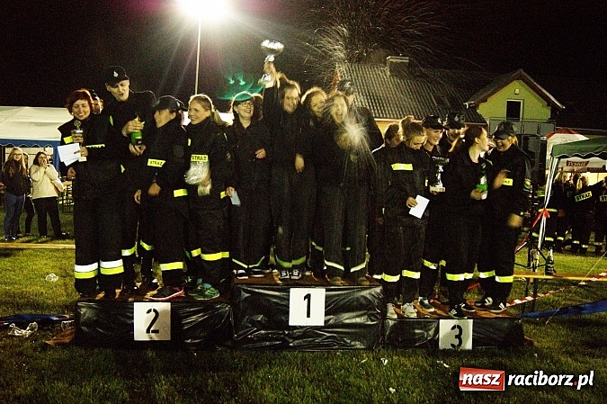 Zdjęcie w galerii na portalu naszraciborz.pl: Rekordowe nocne zawody w Bolesławiu. Tylko u nas foto i wideo z całych zawodów wiadomości z regionu