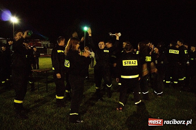 Zdjęcie w galerii na portalu naszraciborz.pl: Rekordowe nocne zawody w Bolesławiu. Tylko u nas foto i wideo z całych zawodów wiadomości z regionu