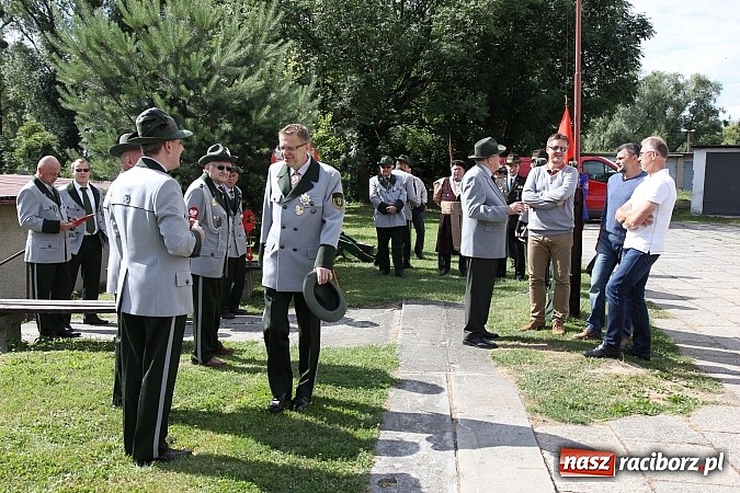 Zdjęcie w galerii na portalu naszraciborz.pl: Strzelanie kr&oacute;lewskie: Antoni Książek nowym raciborskim kr&oacute;lem kurkowym! wiadomości z regionu