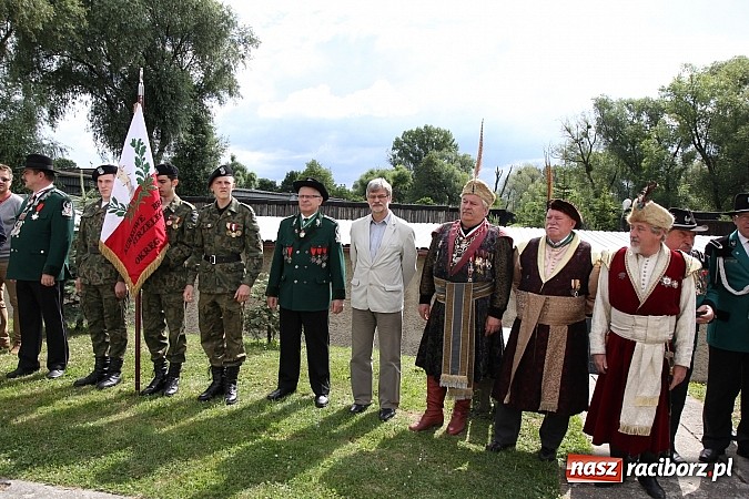 Zdjęcie w galerii na portalu naszraciborz.pl: Strzelanie kr&oacute;lewskie: Antoni Książek nowym raciborskim kr&oacute;lem kurkowym! wiadomości z regionu
