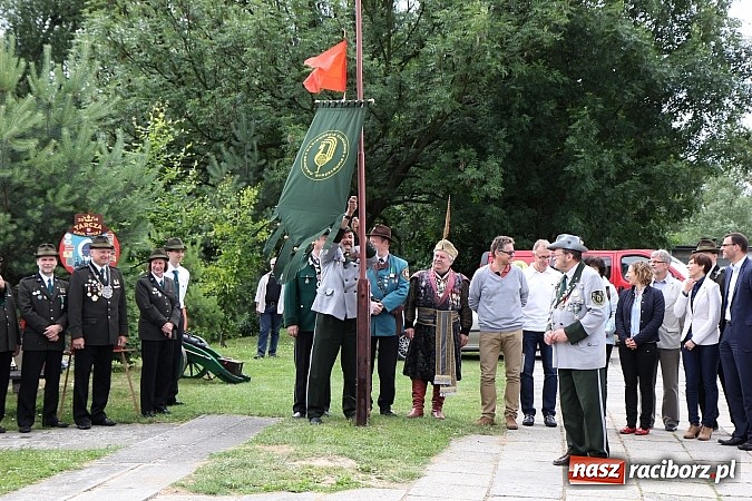 Zdjęcie w galerii na portalu naszraciborz.pl: Strzelanie kr&oacute;lewskie: Antoni Książek nowym raciborskim kr&oacute;lem kurkowym! wiadomości z regionu