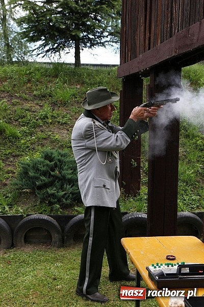 Zdjęcie w galerii na portalu naszraciborz.pl: Strzelanie kr&oacute;lewskie: Antoni Książek nowym raciborskim kr&oacute;lem kurkowym! wiadomości z regionu