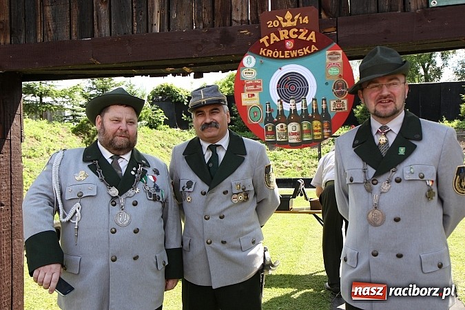 Zdjęcie w galerii na portalu naszraciborz.pl: Strzelanie kr&oacute;lewskie: Antoni Książek nowym raciborskim kr&oacute;lem kurkowym! wiadomości z regionu