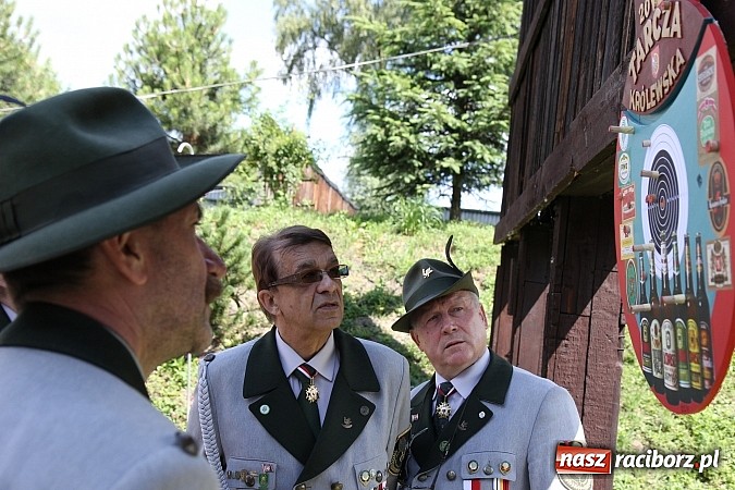 Zdjęcie w galerii na portalu naszraciborz.pl: Strzelanie kr&oacute;lewskie: Antoni Książek nowym raciborskim kr&oacute;lem kurkowym! wiadomości z regionu