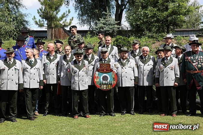 Zdjęcie w galerii na portalu naszraciborz.pl: Strzelanie kr&oacute;lewskie: Antoni Książek nowym raciborskim kr&oacute;lem kurkowym! wiadomości z regionu