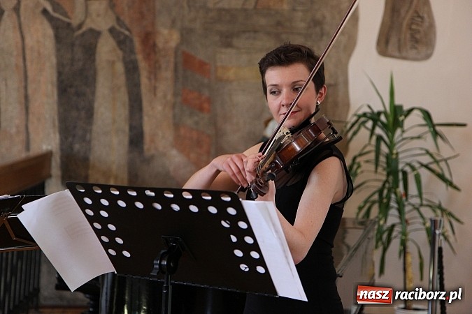 Zdjęcie w galerii na portalu naszraciborz.pl: Strzelanie kr&oacute;lewskie: Antoni Książek nowym raciborskim kr&oacute;lem kurkowym! wiadomości z regionu