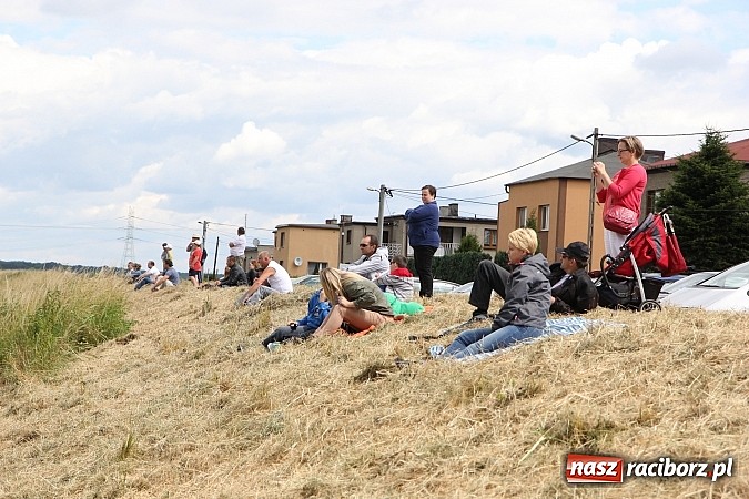 Zdjęcie w galerii na portalu naszraciborz.pl: Latać każdy może, czyli VII Międzynarodowy Piknik Modelarski w Raciborzu wiadomości z regionu