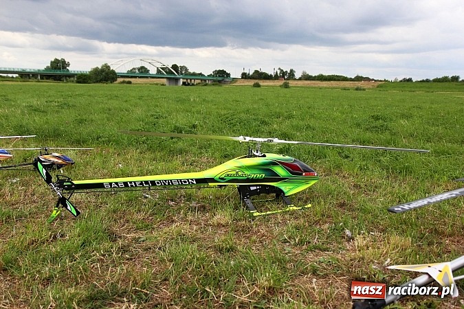 Zdjęcie w galerii na portalu naszraciborz.pl: Latać każdy może, czyli VII Międzynarodowy Piknik Modelarski w Raciborzu wiadomości z regionu