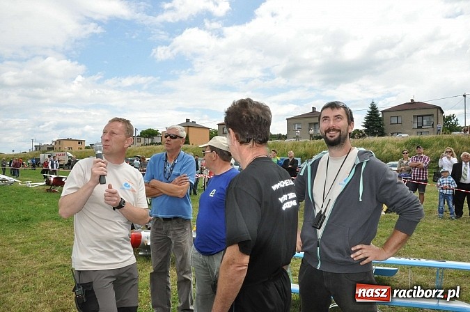Zdjęcie w galerii na portalu naszraciborz.pl: Latać każdy może, czyli VII Międzynarodowy Piknik Modelarski w Raciborzu wiadomości z regionu