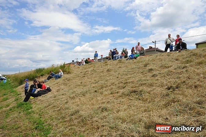 Zdjęcie w galerii na portalu naszraciborz.pl: Latać każdy może, czyli VII Międzynarodowy Piknik Modelarski w Raciborzu wiadomości z regionu