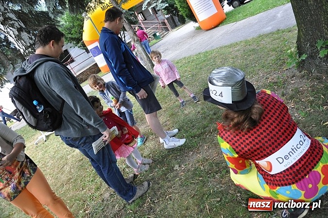 Zdjęcie w galerii na portalu naszraciborz.pl: II Bajkowy Las - spora frekwencja na leśnych duktach. Świetna zabawa na kempingu Obora wiadomości z regionu
