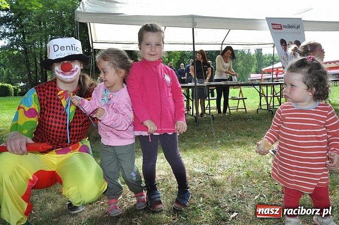 Zdjęcie w galerii na portalu naszraciborz.pl: II Bajkowy Las - spora frekwencja na leśnych duktach. Świetna zabawa na kempingu Obora wiadomości z regionu