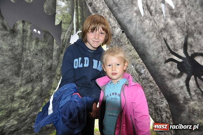 Zdjęcie w galerii na portalu naszraciborz.pl: II Bajkowy Las - spora frekwencja na leśnych duktach. Świetna zabawa na kempingu Obora wiadomości z regionu