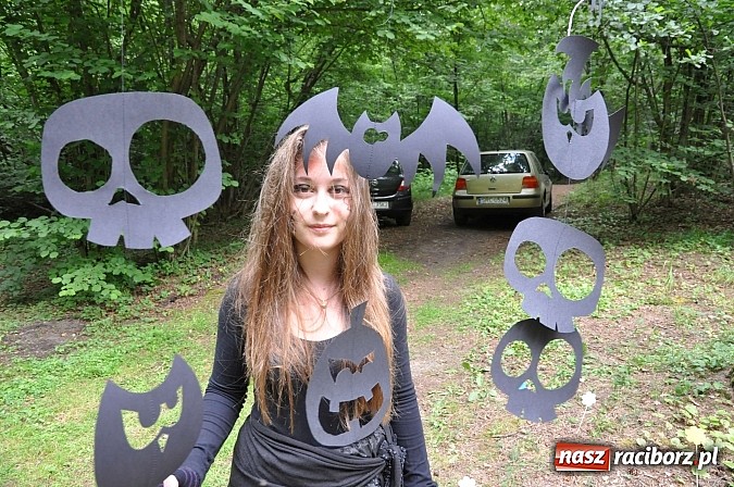 Zdjęcie w galerii na portalu naszraciborz.pl: II Bajkowy Las - spora frekwencja na leśnych duktach. Świetna zabawa na kempingu Obora wiadomości z regionu