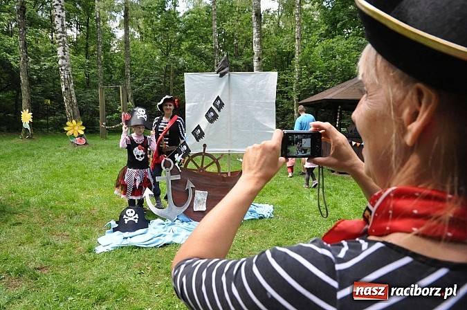 Zdjęcie w galerii na portalu naszraciborz.pl: II Bajkowy Las - spora frekwencja na leśnych duktach. Świetna zabawa na kempingu Obora wiadomości z regionu