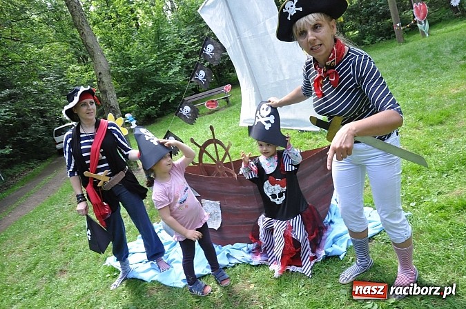 Zdjęcie w galerii na portalu naszraciborz.pl: II Bajkowy Las - spora frekwencja na leśnych duktach. Świetna zabawa na kempingu Obora wiadomości z regionu