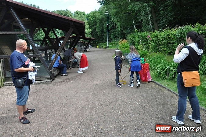 Zdjęcie w galerii na portalu naszraciborz.pl: II Bajkowy Las - spora frekwencja na leśnych duktach. Świetna zabawa na kempingu Obora wiadomości z regionu