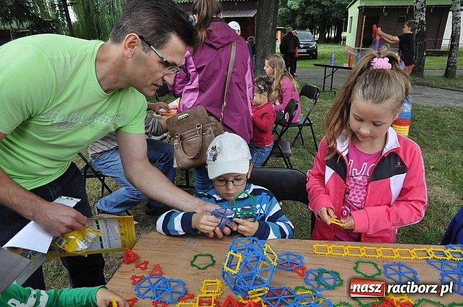 Zdjęcie w galerii na portalu naszraciborz.pl: II Bajkowy Las - spora frekwencja na leśnych duktach. Świetna zabawa na kempingu Obora wiadomości z regionu