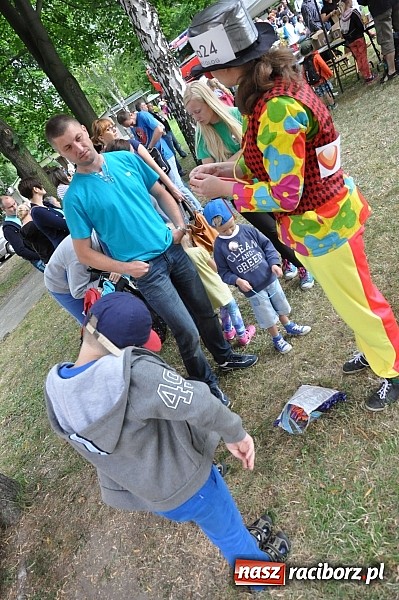 Zdjęcie w galerii na portalu naszraciborz.pl: II Bajkowy Las - spora frekwencja na leśnych duktach. Świetna zabawa na kempingu Obora wiadomości z regionu
