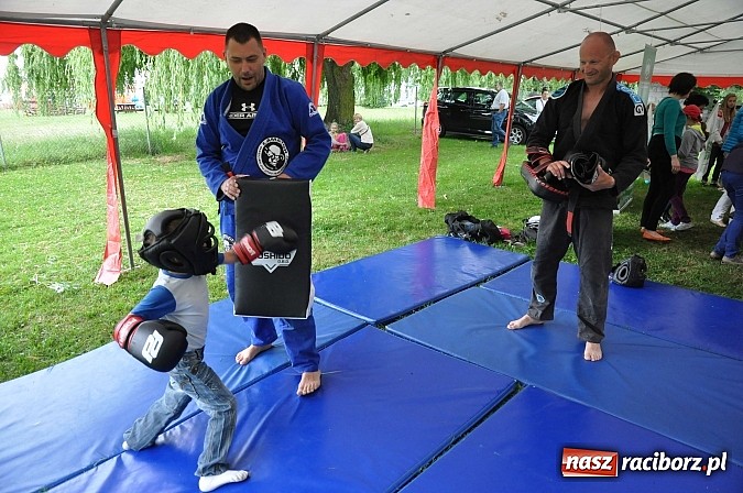 Zdjęcie w galerii na portalu naszraciborz.pl: II Bajkowy Las - spora frekwencja na leśnych duktach. Świetna zabawa na kempingu Obora wiadomości z regionu