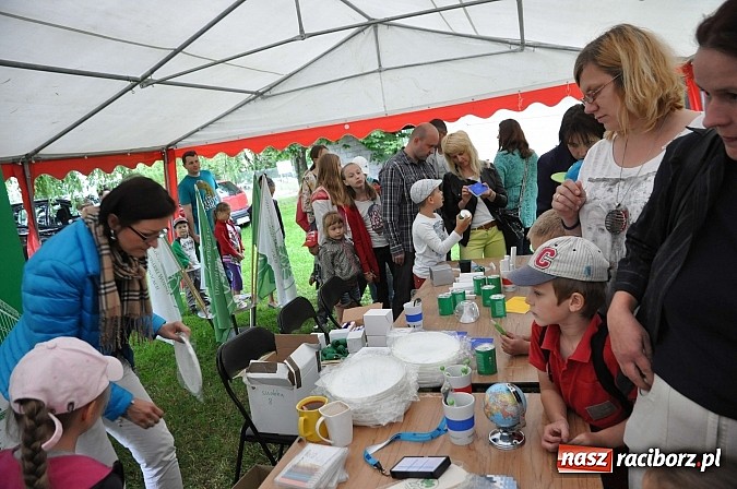 Zdjęcie w galerii na portalu naszraciborz.pl: II Bajkowy Las - spora frekwencja na leśnych duktach. Świetna zabawa na kempingu Obora wiadomości z regionu