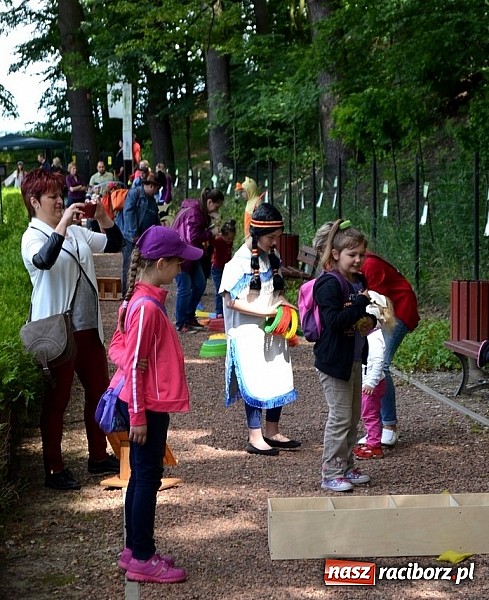 Zdjęcie w galerii na portalu naszraciborz.pl: II Bajkowy Las - spora frekwencja na leśnych duktach. Świetna zabawa na kempingu Obora wiadomości z regionu