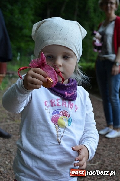 Zdjęcie w galerii na portalu naszraciborz.pl: II Bajkowy Las - spora frekwencja na leśnych duktach. Świetna zabawa na kempingu Obora wiadomości z regionu