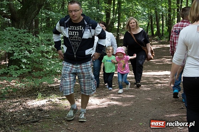 Zdjęcie w galerii na portalu naszraciborz.pl: II Bajkowy Las - spora frekwencja na leśnych duktach. Świetna zabawa na kempingu Obora wiadomości z regionu