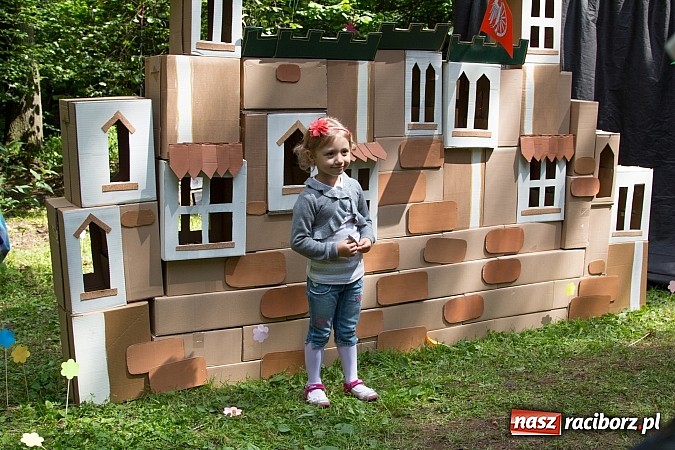 Zdjęcie w galerii na portalu naszraciborz.pl: II Bajkowy Las - spora frekwencja na leśnych duktach. Świetna zabawa na kempingu Obora wiadomości z regionu