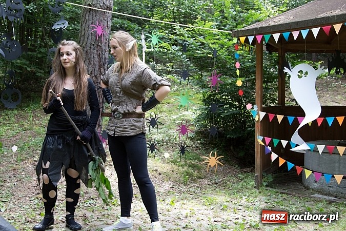Zdjęcie w galerii na portalu naszraciborz.pl: II Bajkowy Las - spora frekwencja na leśnych duktach. Świetna zabawa na kempingu Obora wiadomości z regionu