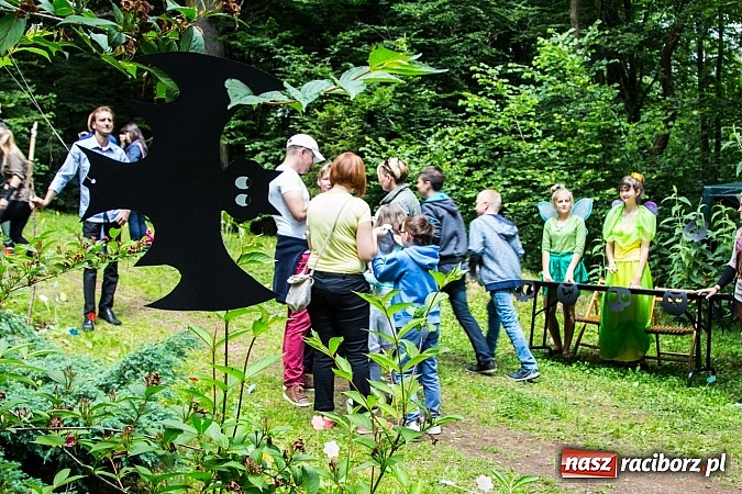 Zdjęcie w galerii na portalu naszraciborz.pl: II Bajkowy Las - spora frekwencja na leśnych duktach. Świetna zabawa na kempingu Obora wiadomości z regionu