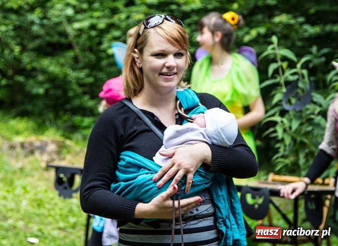 Zdjęcie w galerii na portalu naszraciborz.pl: II Bajkowy Las - spora frekwencja na leśnych duktach. Świetna zabawa na kempingu Obora wiadomości z regionu