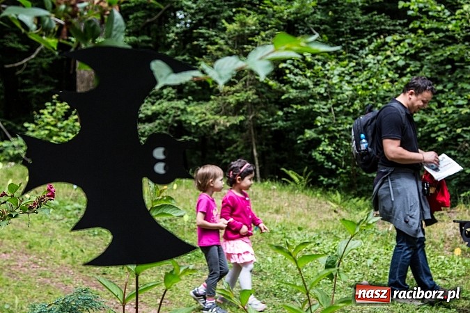 Zdjęcie w galerii na portalu naszraciborz.pl: II Bajkowy Las - spora frekwencja na leśnych duktach. Świetna zabawa na kempingu Obora wiadomości z regionu