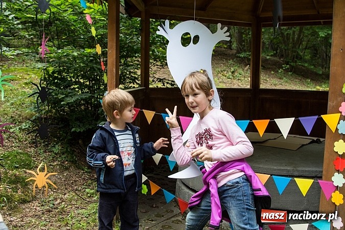 Zdjęcie w galerii na portalu naszraciborz.pl: II Bajkowy Las - spora frekwencja na leśnych duktach. Świetna zabawa na kempingu Obora wiadomości z regionu