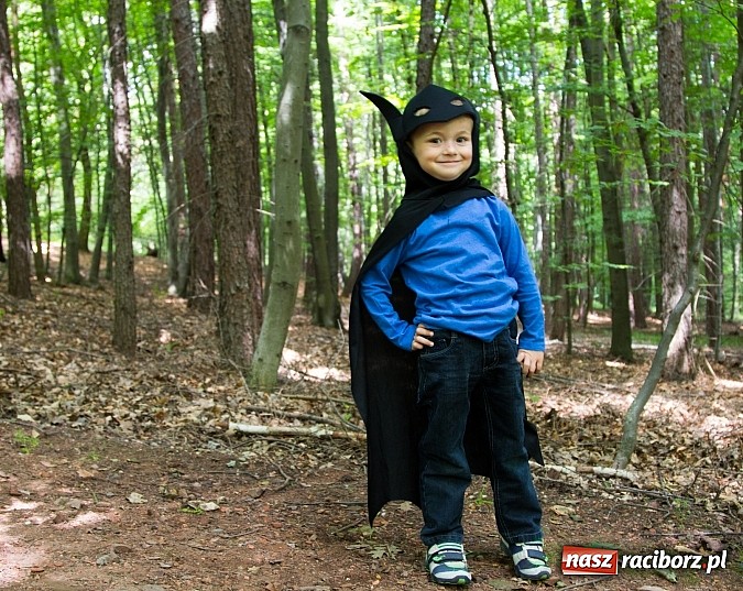 Zdjęcie w galerii na portalu naszraciborz.pl: II Bajkowy Las - spora frekwencja na leśnych duktach. Świetna zabawa na kempingu Obora wiadomości z regionu