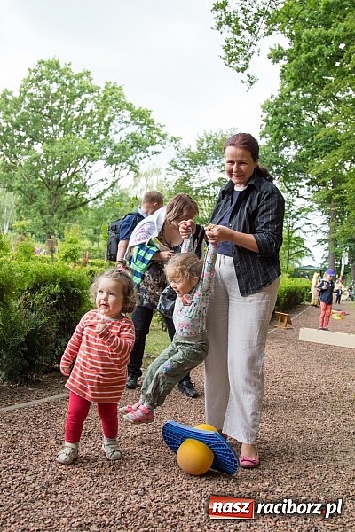 Zdjęcie w galerii na portalu naszraciborz.pl: II Bajkowy Las - spora frekwencja na leśnych duktach. Świetna zabawa na kempingu Obora wiadomości z regionu