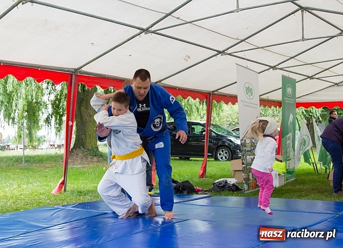 Zdjęcie w galerii na portalu naszraciborz.pl: II Bajkowy Las - spora frekwencja na leśnych duktach. Świetna zabawa na kempingu Obora wiadomości z regionu