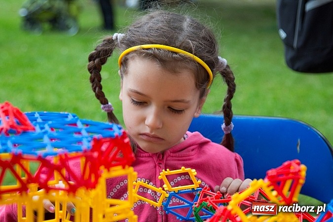 Zdjęcie w galerii na portalu naszraciborz.pl: II Bajkowy Las - spora frekwencja na leśnych duktach. Świetna zabawa na kempingu Obora wiadomości z regionu