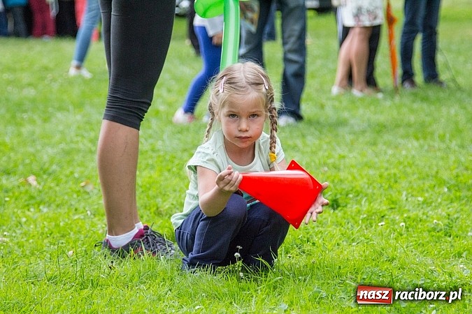 Zdjęcie w galerii na portalu naszraciborz.pl: II Bajkowy Las - spora frekwencja na leśnych duktach. Świetna zabawa na kempingu Obora wiadomości z regionu