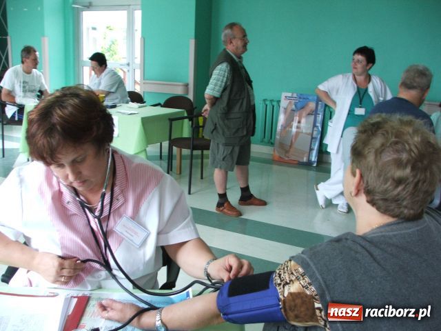 Zdjęcie w galerii na portalu naszraciborz.pl: Szlachetne zdrowie tym razem za darmo  wiadomości z regionu