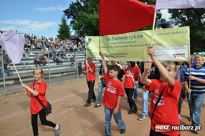 Zdjęcie w galerii na portalu naszraciborz.pl: Daniel Olbrychski jako król Jan III Sobieski na przemarszu z okazji Dni Raciborza wiadomości z regionu