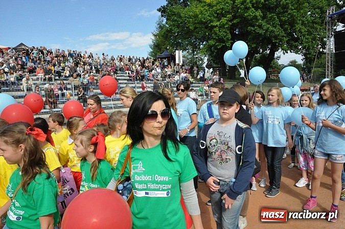 Zdjęcie w galerii na portalu naszraciborz.pl: Daniel Olbrychski jako król Jan III Sobieski na przemarszu z okazji Dni Raciborza wiadomości z regionu