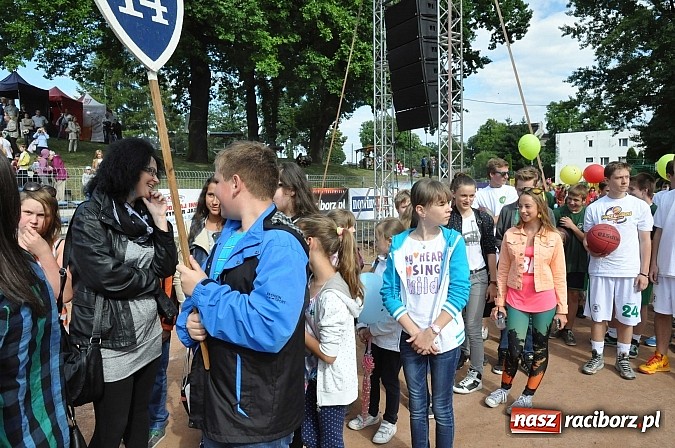 Zdjęcie w galerii na portalu naszraciborz.pl: Daniel Olbrychski jako król Jan III Sobieski na przemarszu z okazji Dni Raciborza wiadomości z regionu