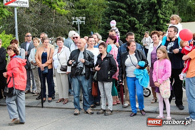 Zdjęcie w galerii na portalu naszraciborz.pl: Daniel Olbrychski jako król Jan III Sobieski na przemarszu z okazji Dni Raciborza wiadomości z regionu