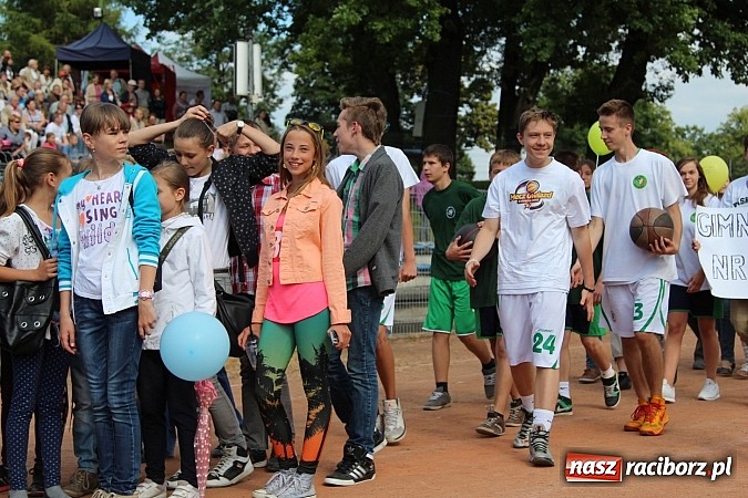 Zdjęcie w galerii na portalu naszraciborz.pl: Daniel Olbrychski jako król Jan III Sobieski na przemarszu z okazji Dni Raciborza wiadomości z regionu