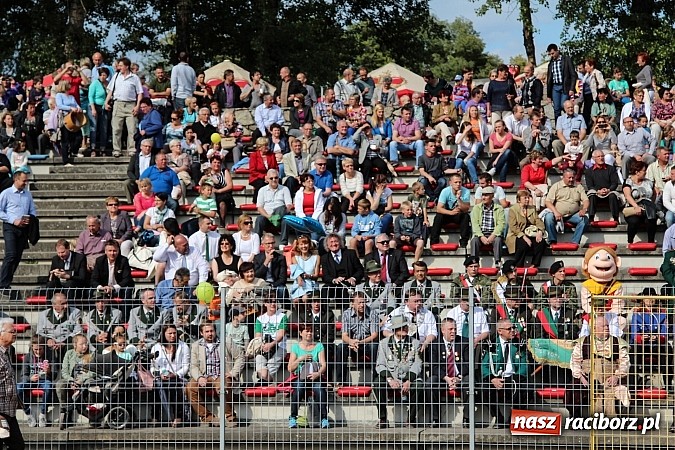 Zdjęcie w galerii na portalu naszraciborz.pl: Daniel Olbrychski jako król Jan III Sobieski na przemarszu z okazji Dni Raciborza wiadomości z regionu