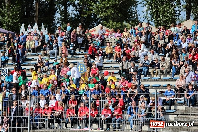 Zdjęcie w galerii na portalu naszraciborz.pl: Daniel Olbrychski jako król Jan III Sobieski na przemarszu z okazji Dni Raciborza wiadomości z regionu