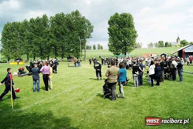 Zdjęcie w galerii na portalu naszraciborz.pl: Krzanowice i Pietraszyn ponownie na mistrzowskim tronie wiadomości z regionu