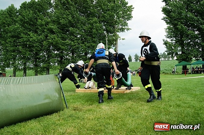 Zdjęcie w galerii na portalu naszraciborz.pl: Krzanowice i Pietraszyn ponownie na mistrzowskim tronie wiadomości z regionu