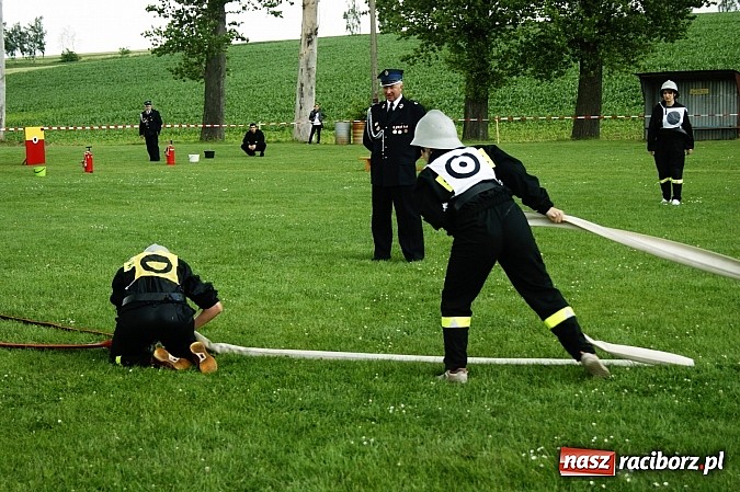 Zdjęcie w galerii na portalu naszraciborz.pl: Krzanowice i Pietraszyn ponownie na mistrzowskim tronie wiadomości z regionu